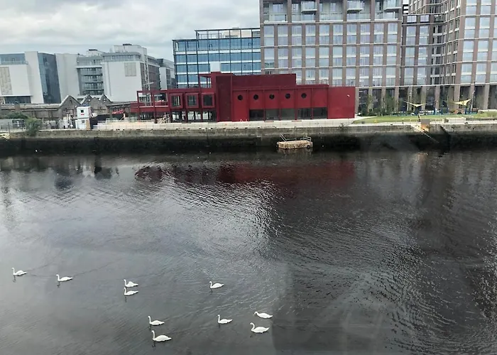 3bed 3bath Liffey River View * Dublín